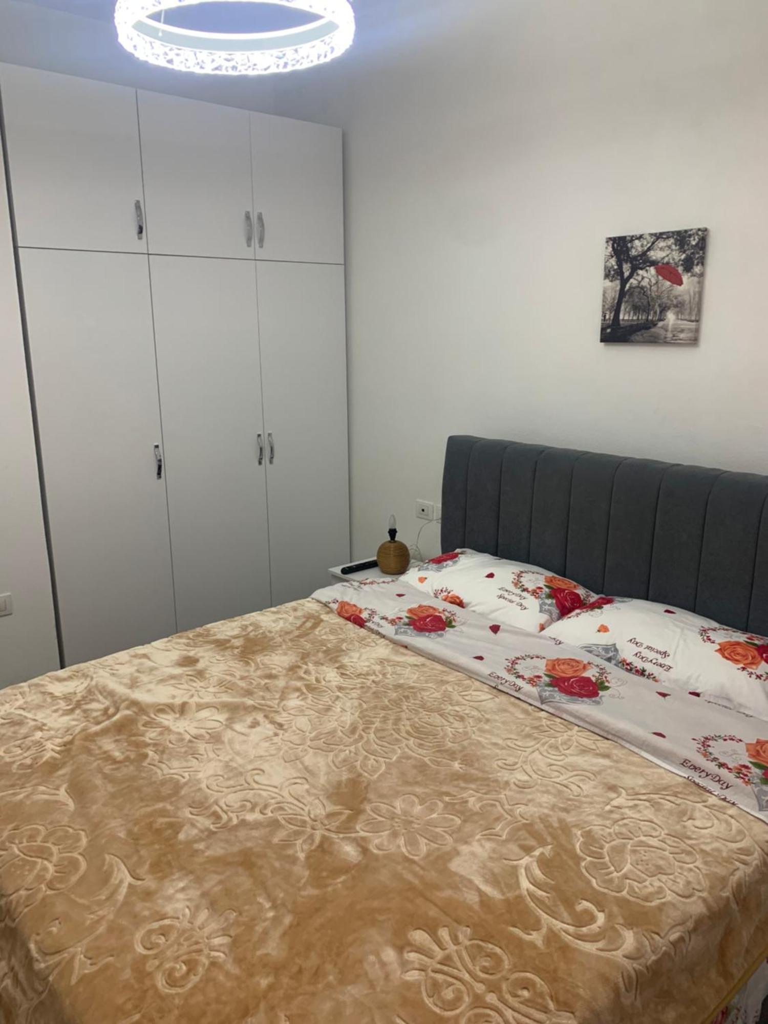 Adriatik Apartaments Саранда Экстерьер фото